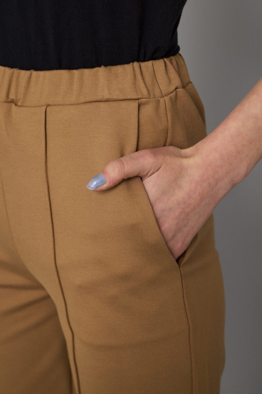 Ponte half pants L/BRN FREE