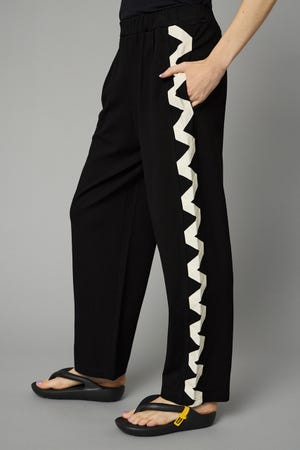 パンツ HeRIN.CYE Side line cut pants HeRIN.CYE | Side line cut pants (パンツ ) |SHEL'TTER WEBSTORE