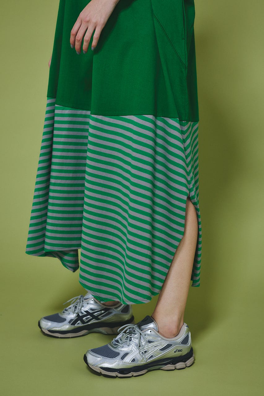 Border hem one piece GRN FREE