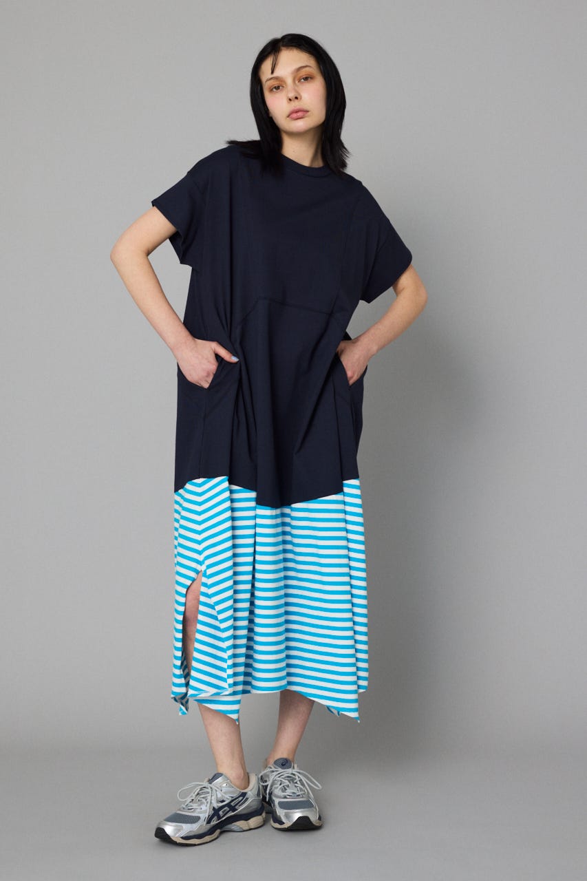 Border hem one piece NVY FREE
