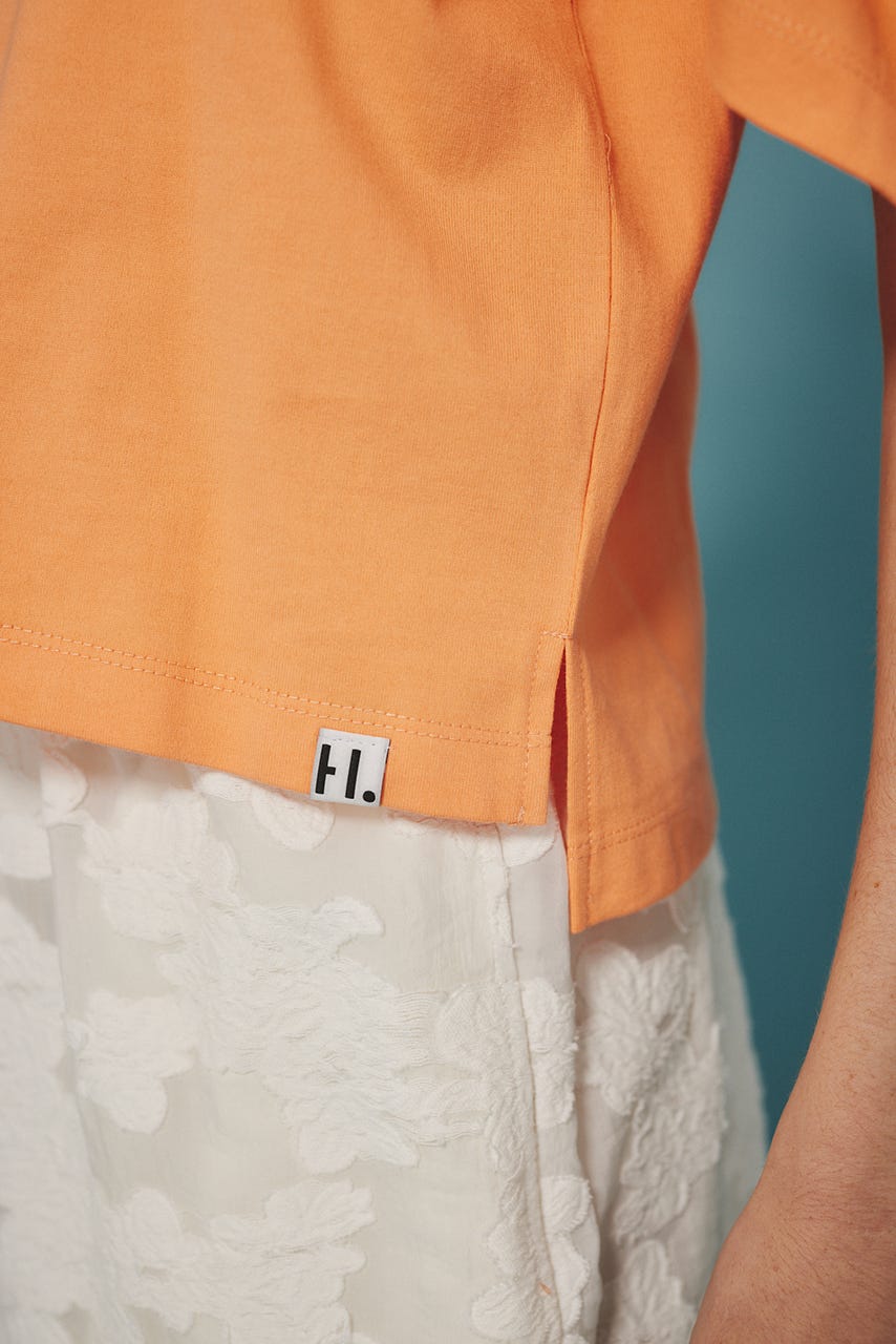 Tuck sleeve cut tops ORG FREE