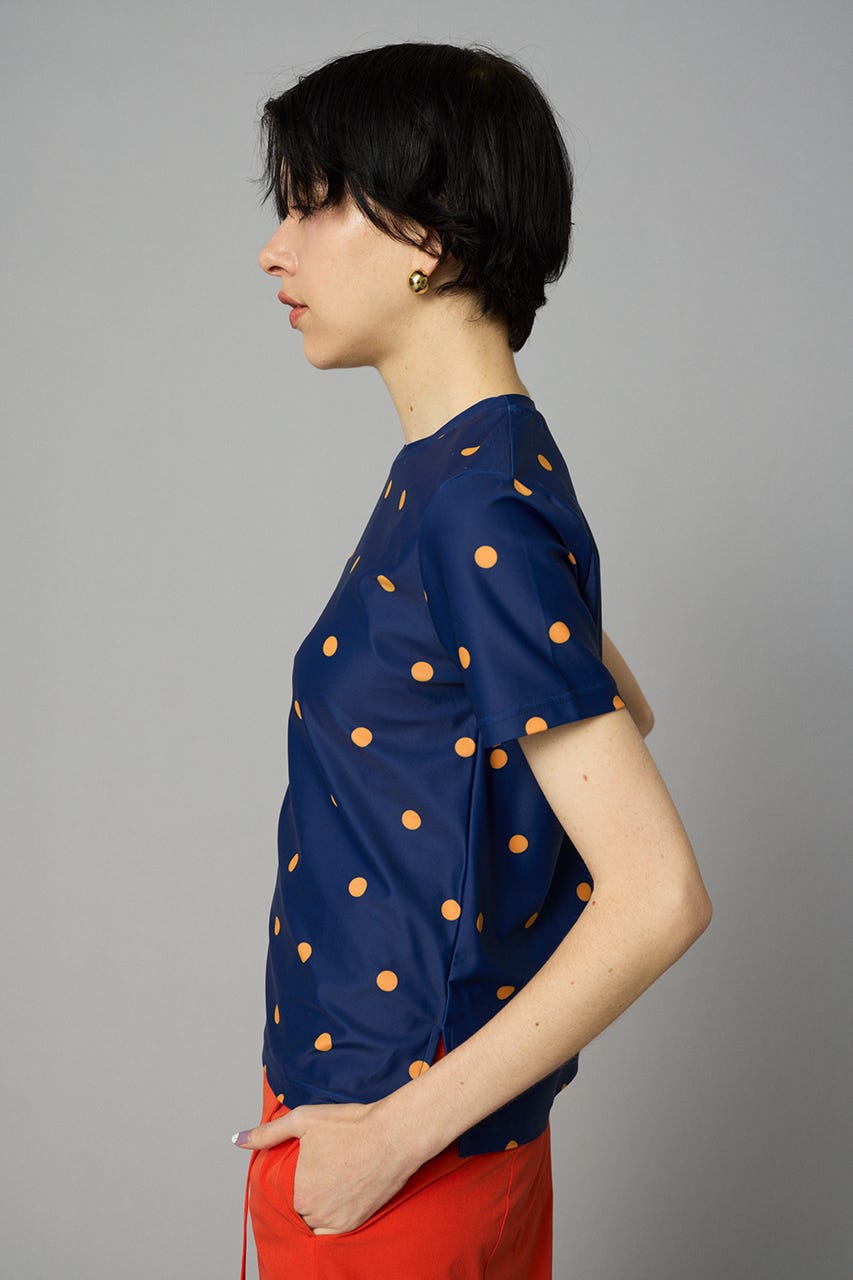 Conpact cut tops NVY FREE