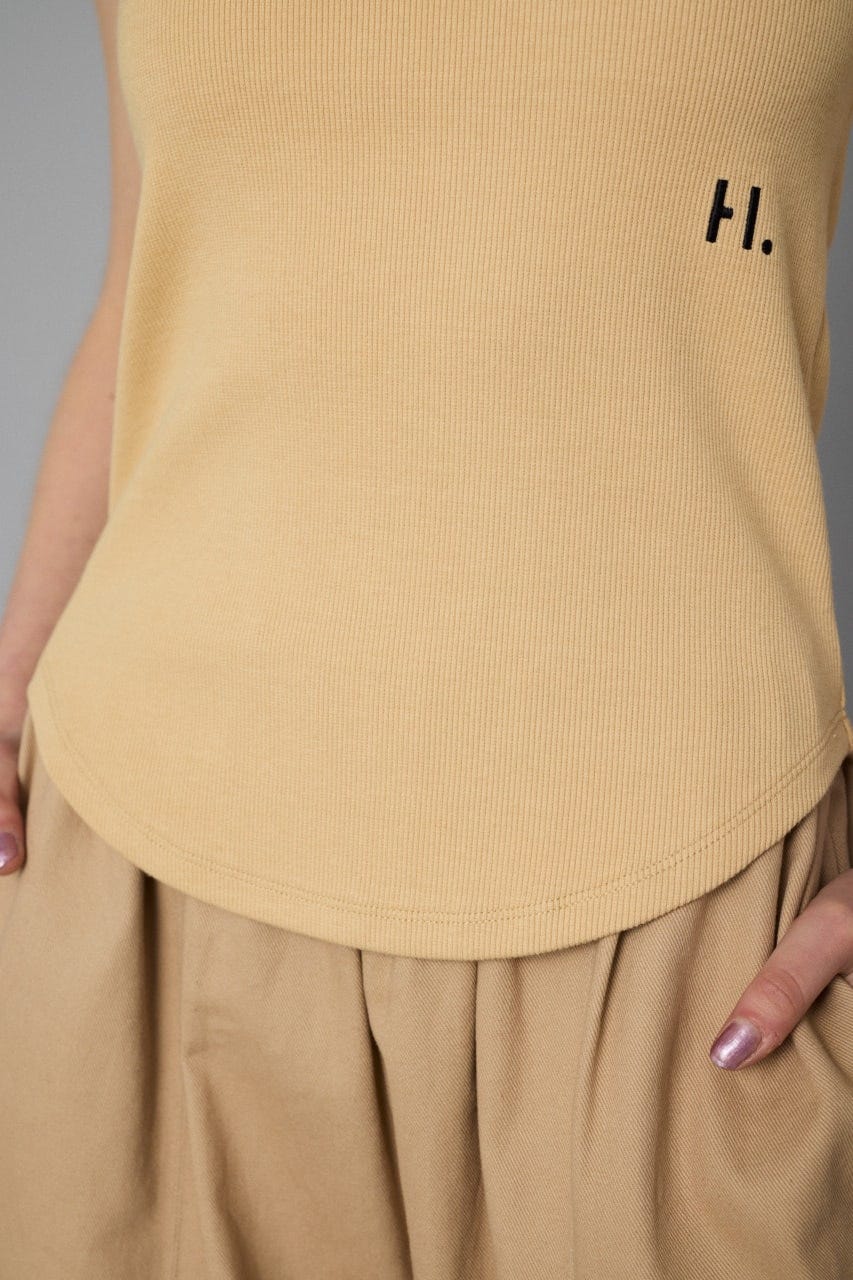 H tank top BEG FREE