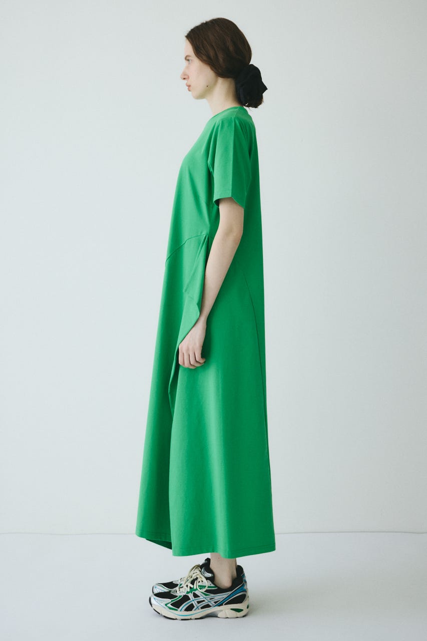 【ポイントアップ+4％対象商品】［予約］Deformation flare cut onepiece GRN FREE