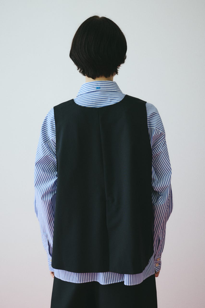 ［予約］A line vest BLK FREE
