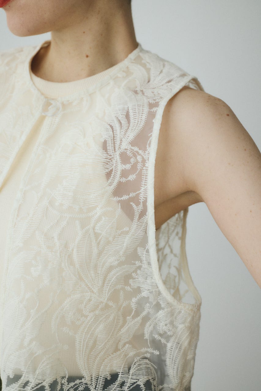 Lace vest O/WHT FREE
