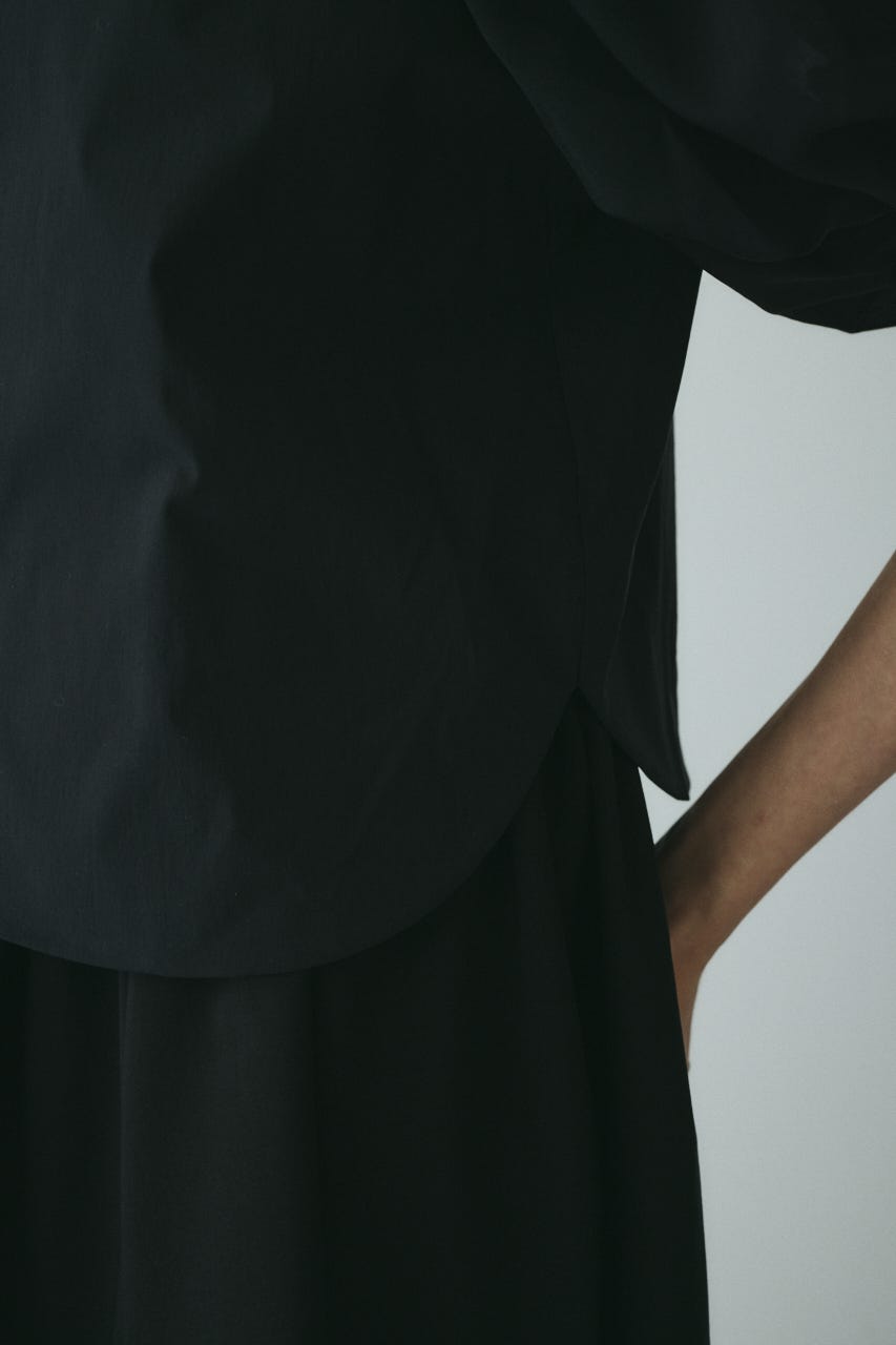 CLO Round hem balloon blouse BLK FREE