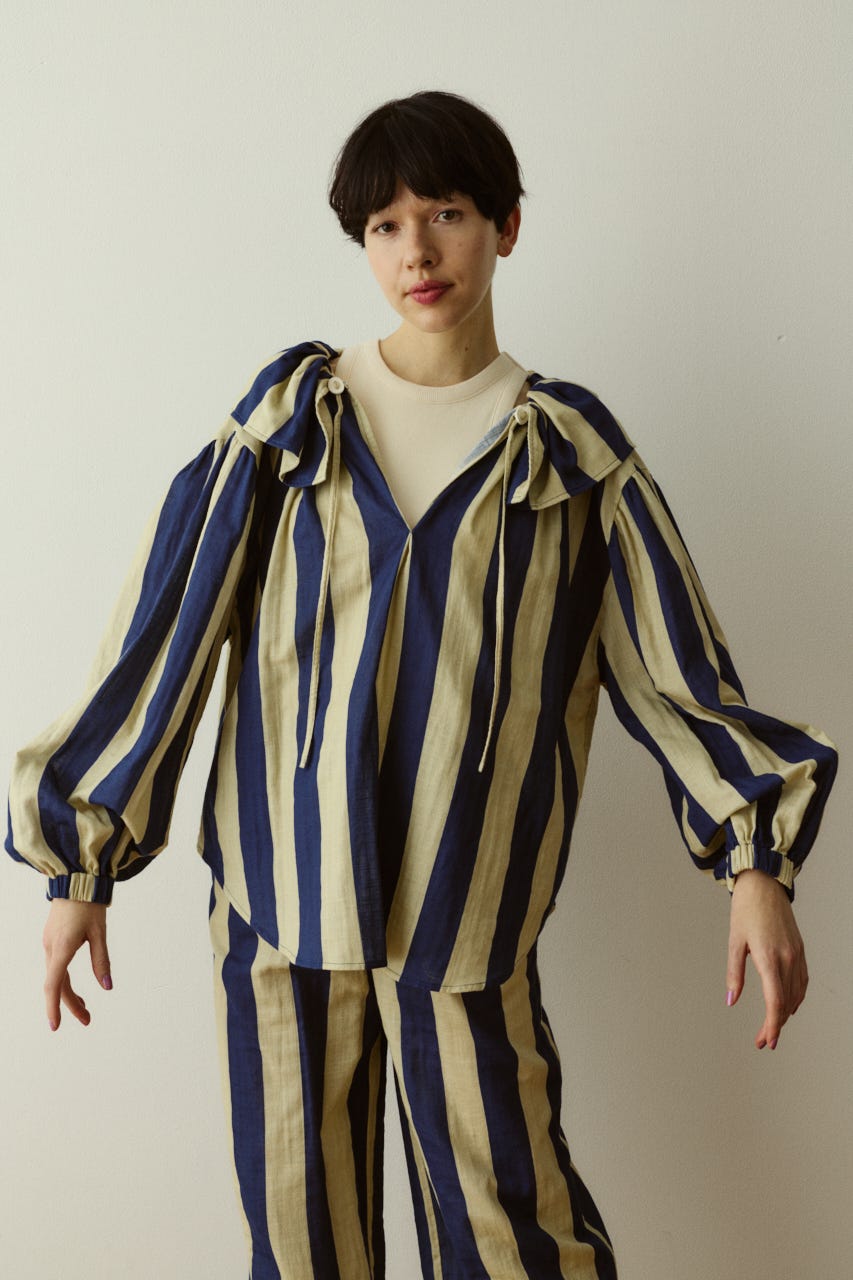 Stripe gauze  blouse 柄NVY FREE