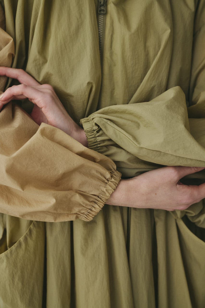 Balloon hem nylon blouson KHA FREE