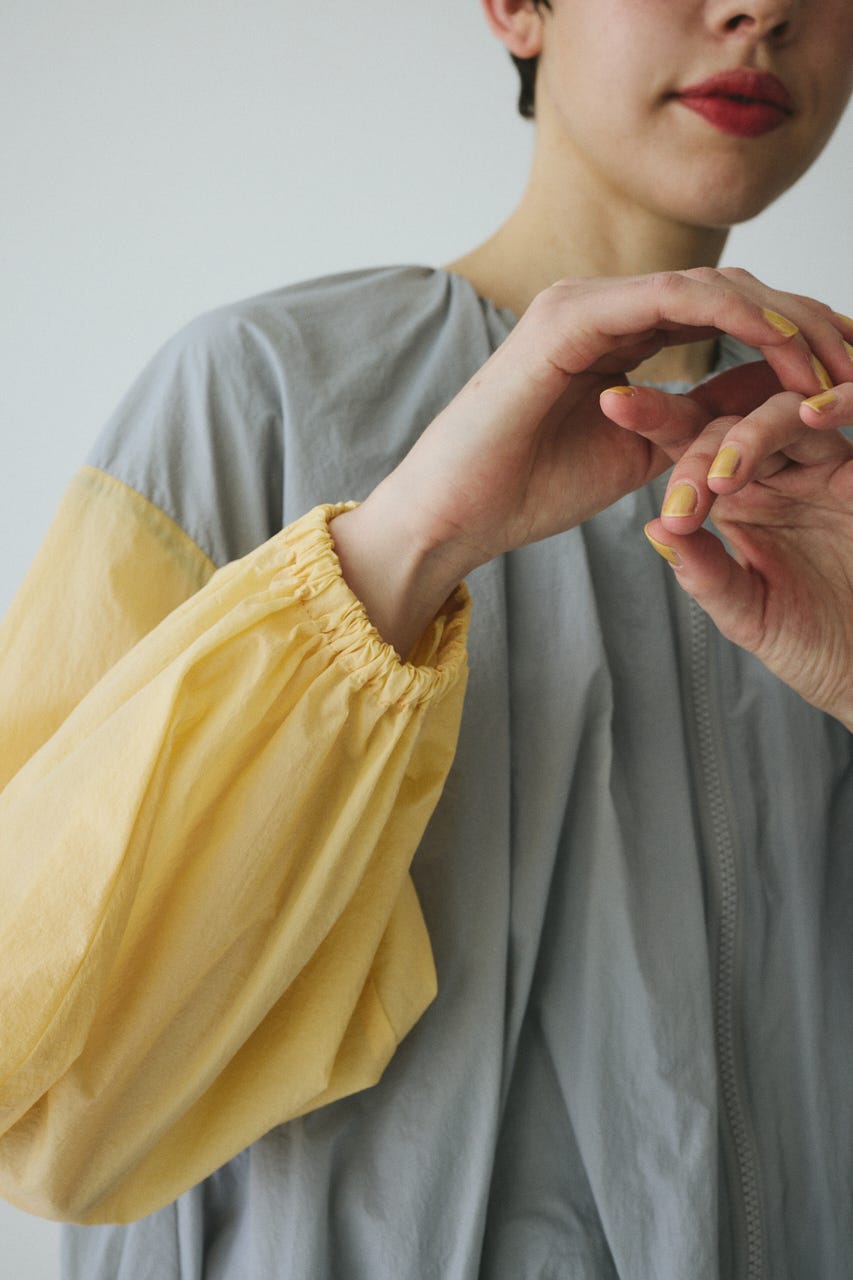 Balloon hem nylon blouson L/GRY FREE