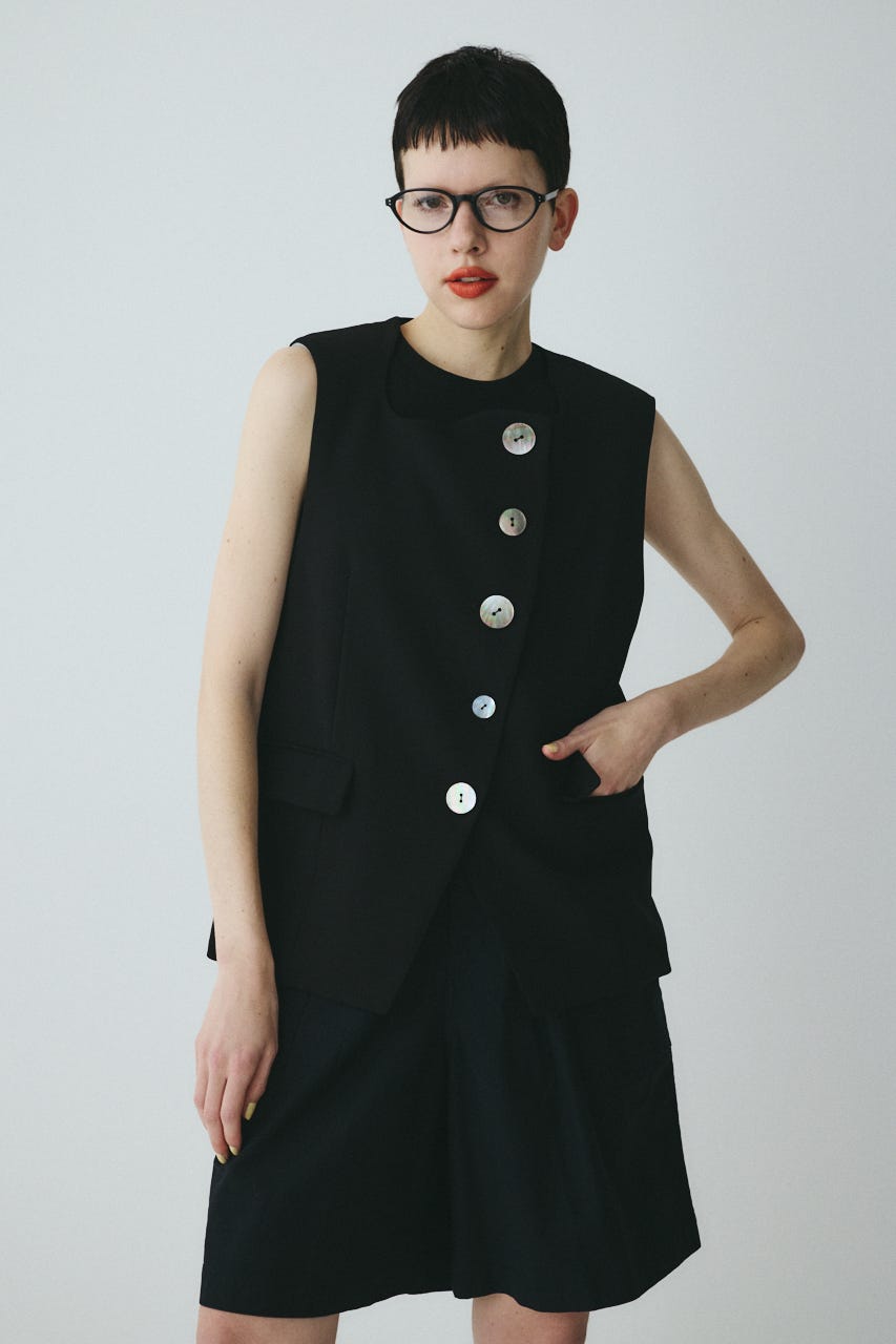 Wave neck vest BLK FREE