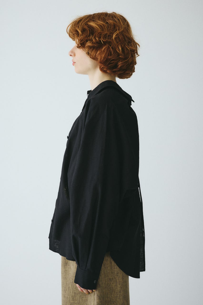 ［予約］Back shirring shirt BLK FREE