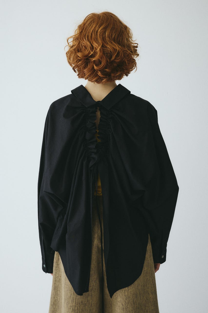 ［予約］Back shirring shirt BLK FREE