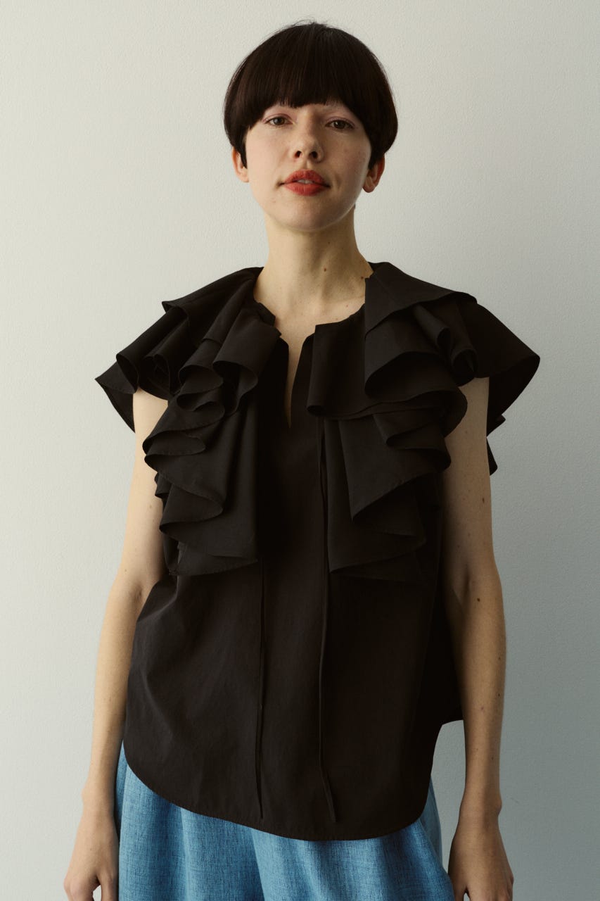 ［予約］Ruffled blouse BLK FREE