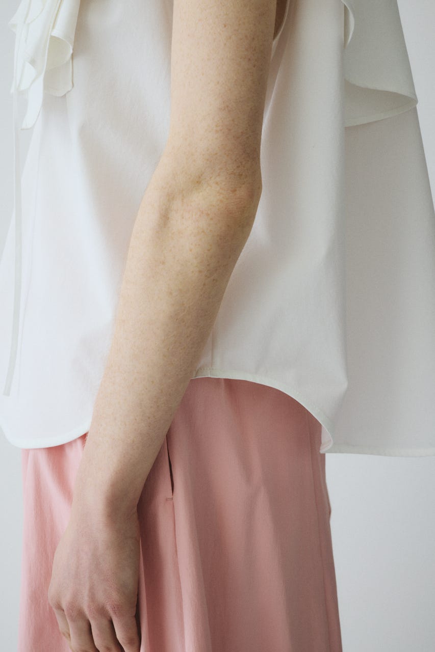 ［予約］Ruffled blouse WHT FREE