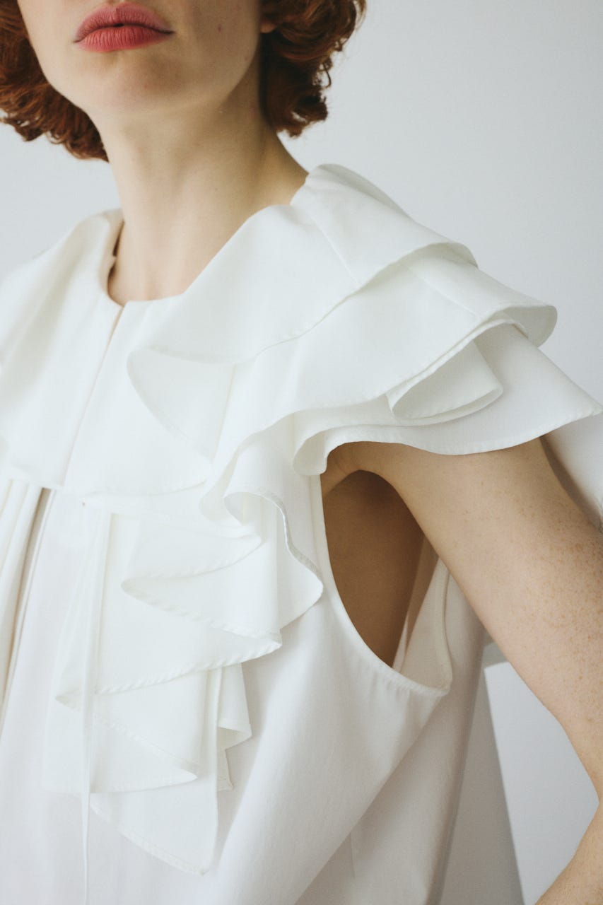 ［予約］Ruffled blouse WHT FREE