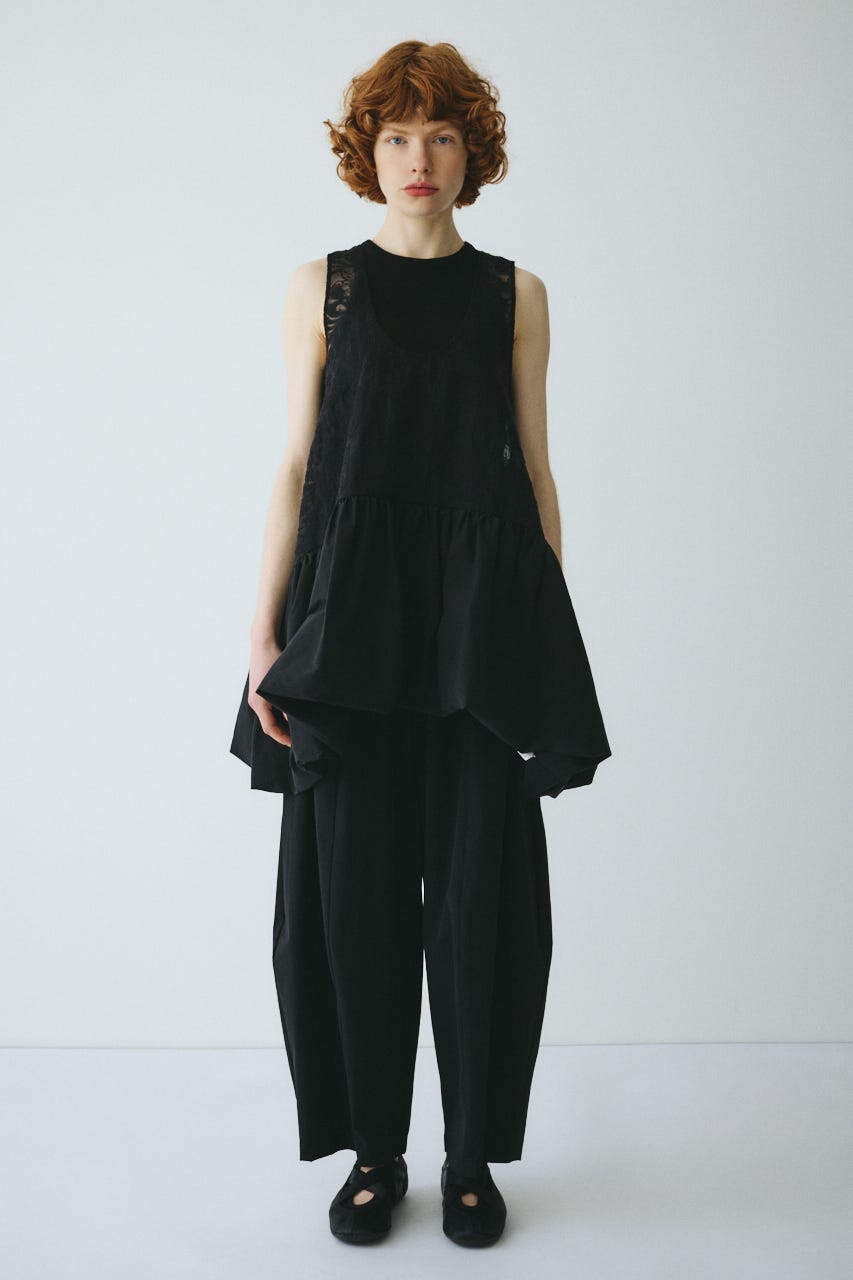 ［予約］Lace flare tunic BLK FREE