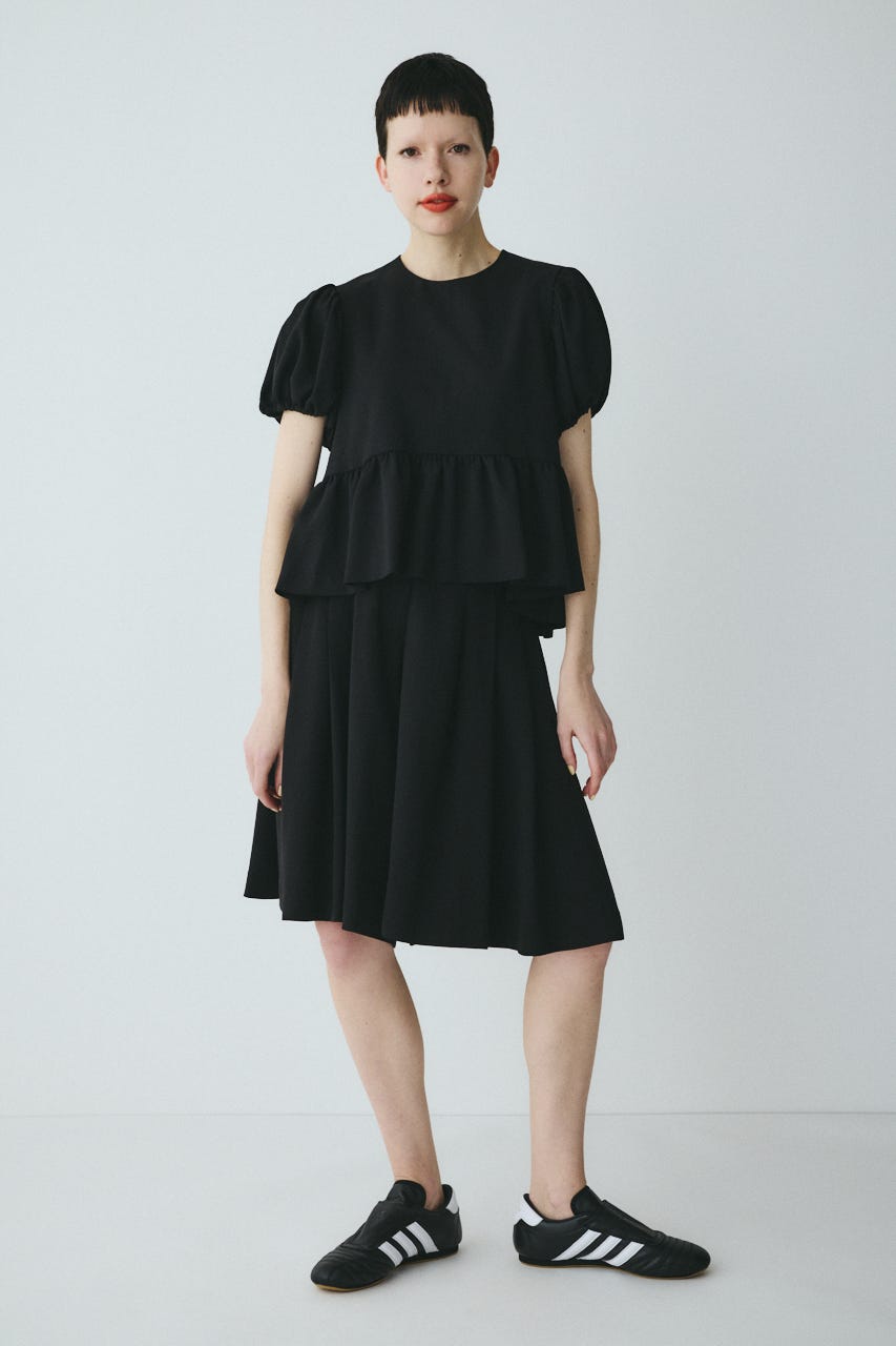 Volume sleeve tops BLK FREE