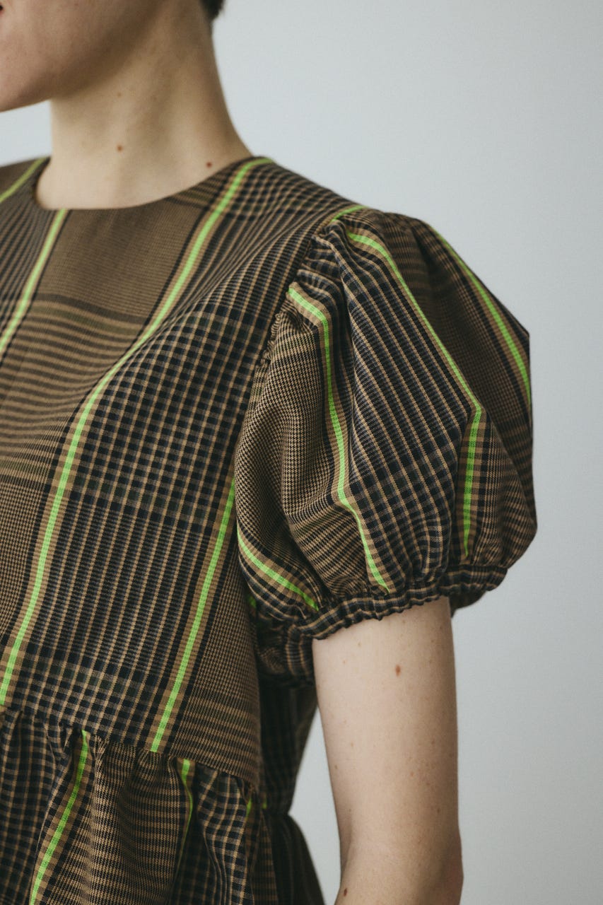 Volume sleeve tops 柄BRN FREE