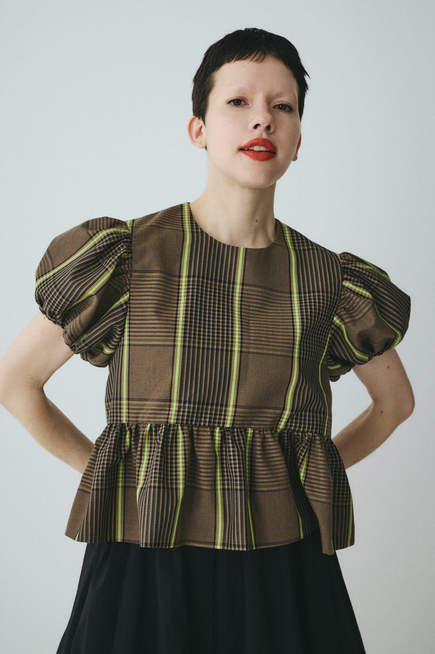 Volume sleeve tops 柄BRN FREE