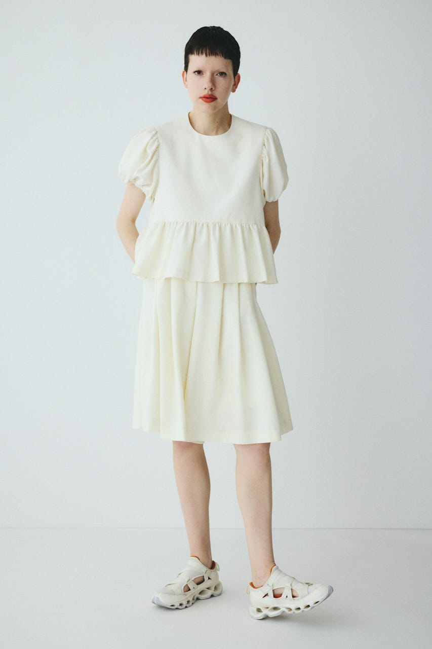 Volume sleeve tops O/WHT FREE