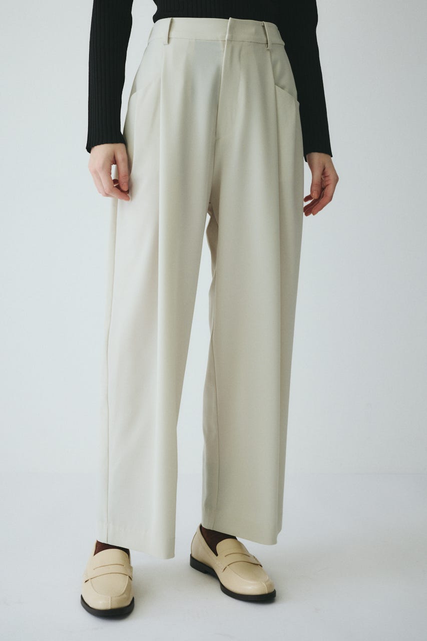 ［予約］Straight tuck pants O/WHT 38