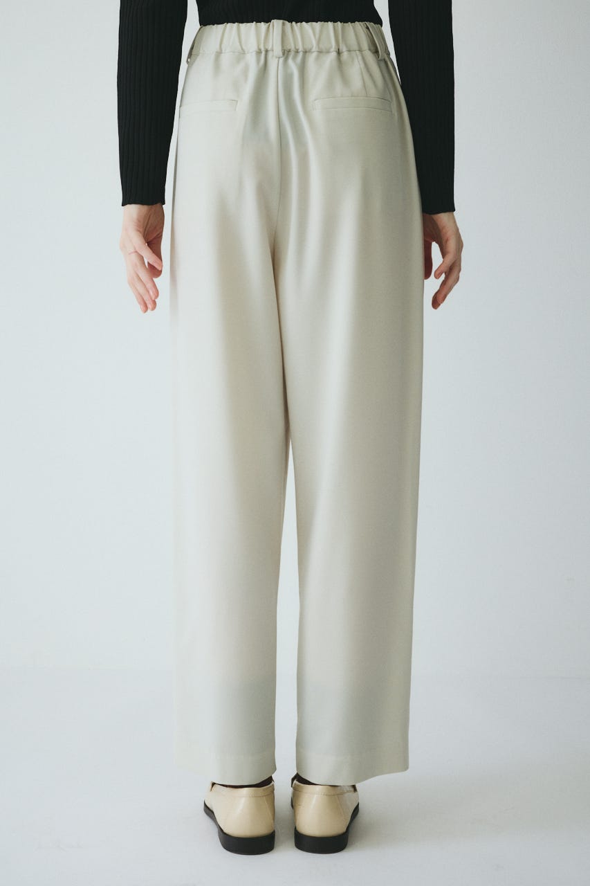 ［予約］Straight tuck pants O/WHT 38