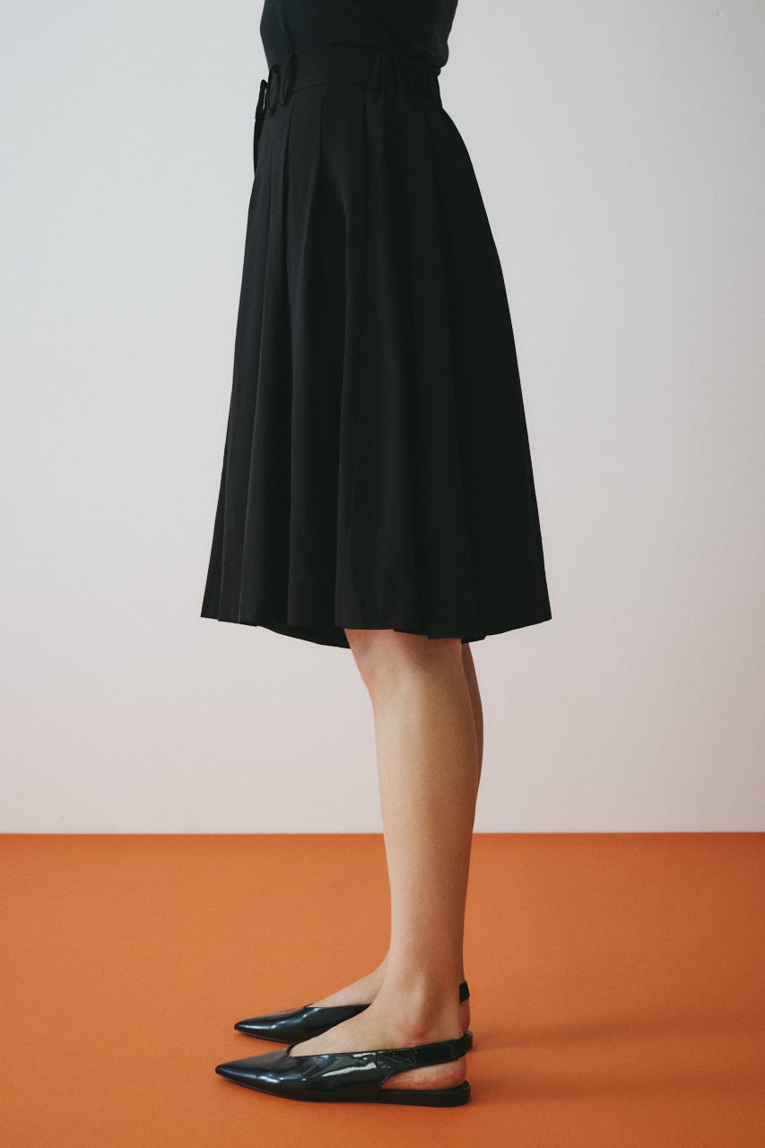 Flare half pants BLK 36