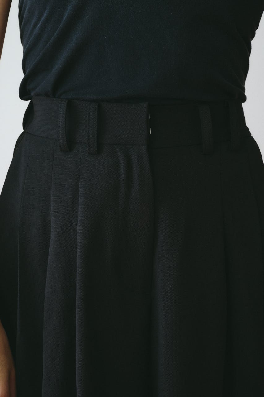 Flare half pants BLK 36