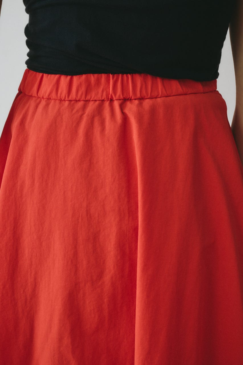 ［予約］Double hem skirt RED FREE