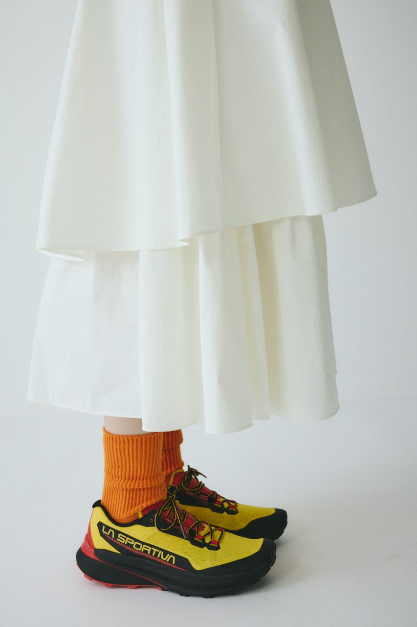 ［予約］Double hem skirt WHT FREE