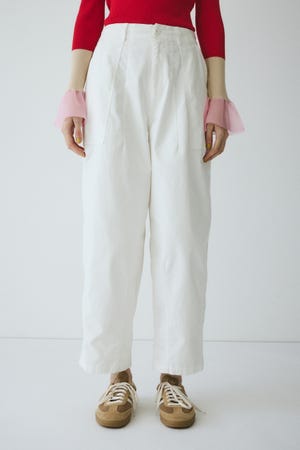 Round form baker pants