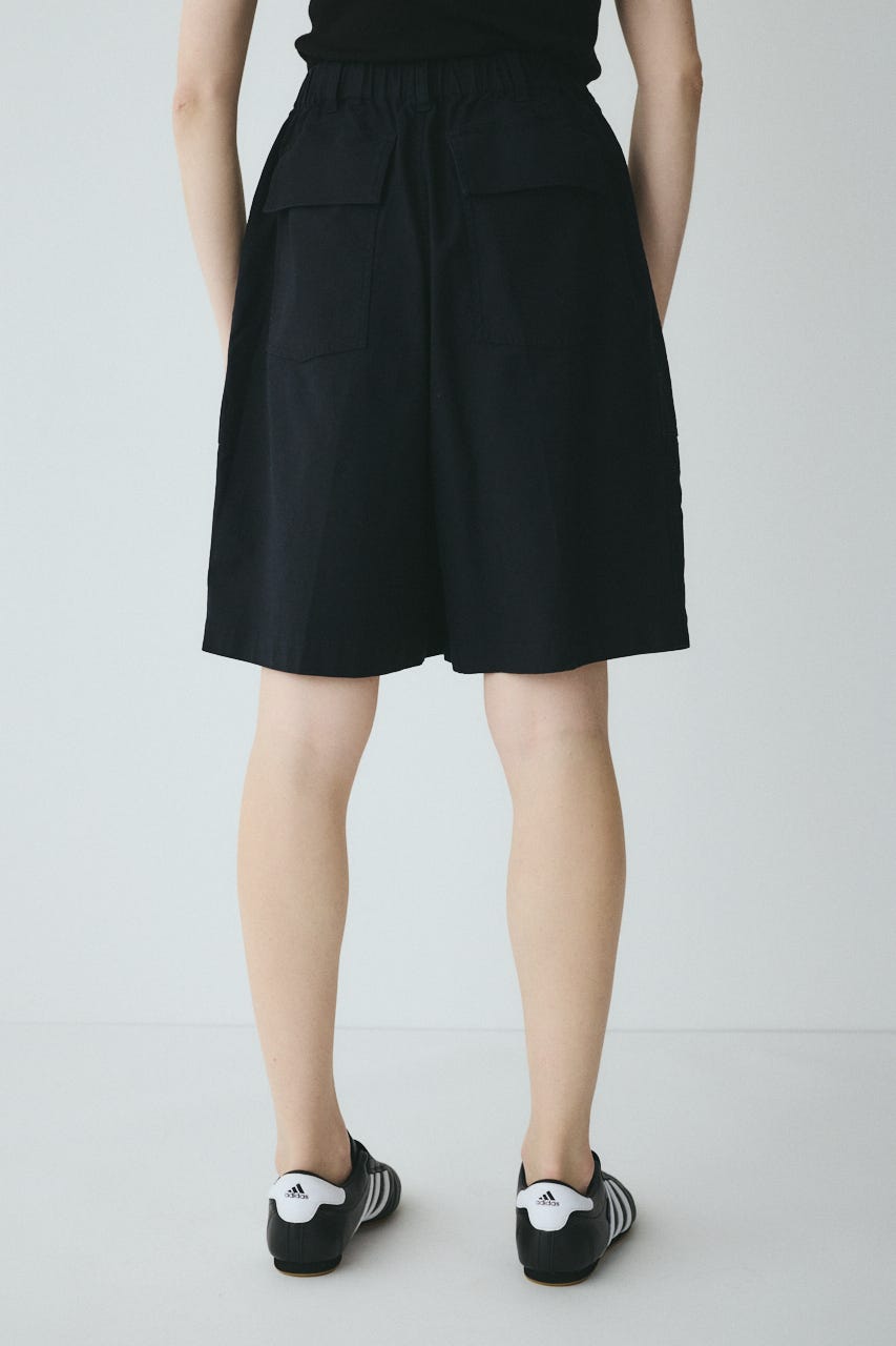 Round form baker half pants BLK 38