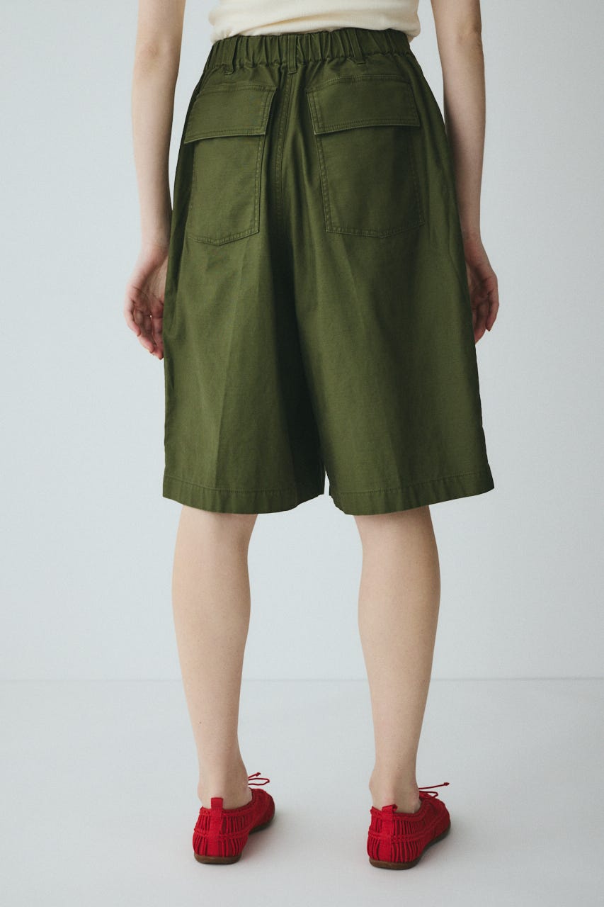 Round form baker half pants KHA 38