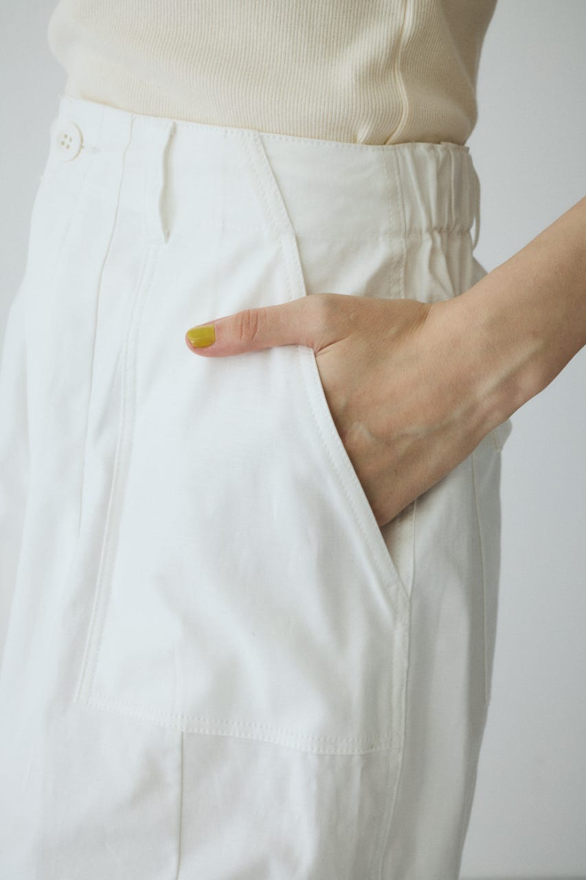 Round form baker half pants WHT 36