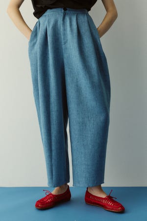 ［予約］Tweed butcher tuck pants