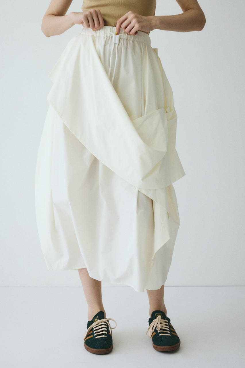 ［予約］Deformation cocoon skirt WHT FREE