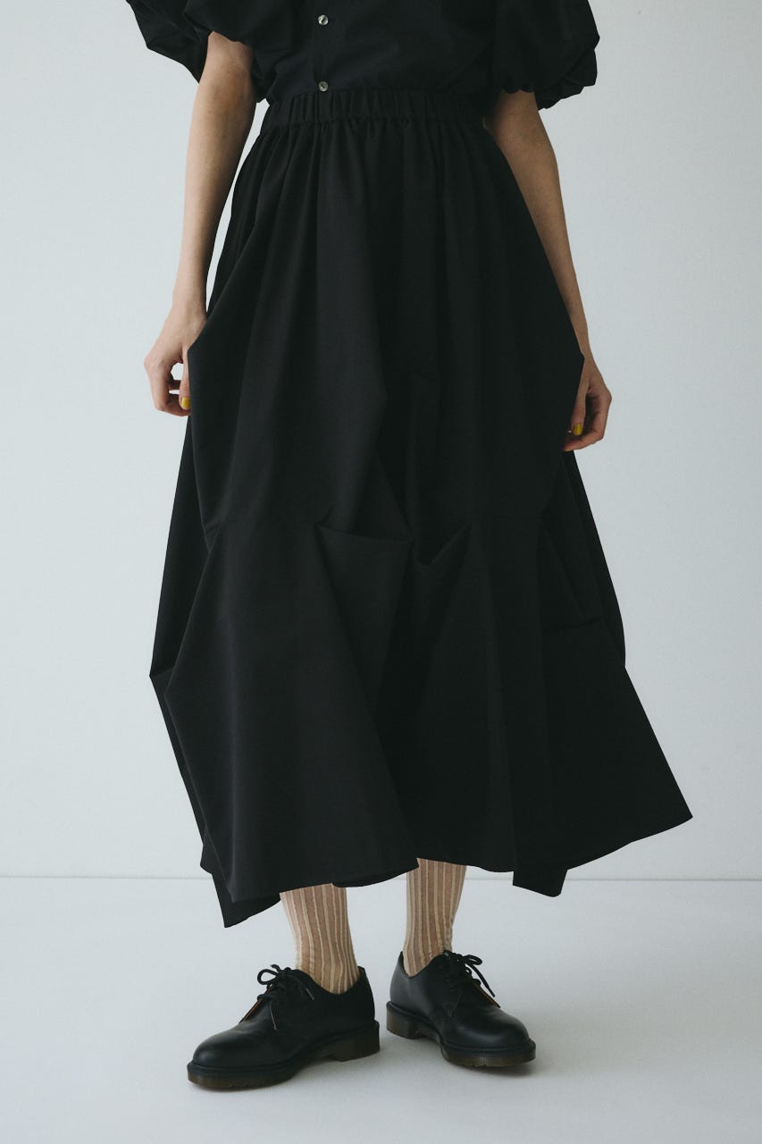 CLO Many tuck volume skirt BLK 38