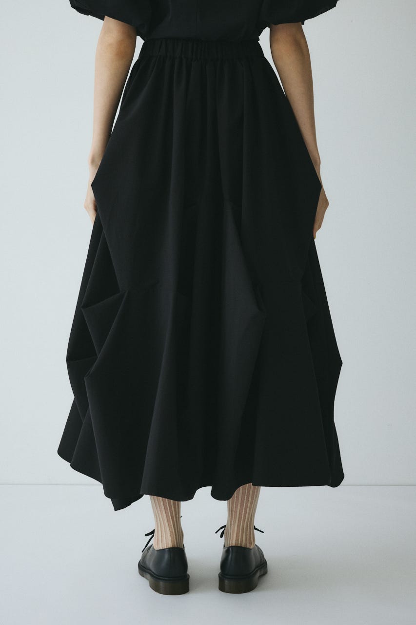 CLO Many tuck volume skirt BLK 38