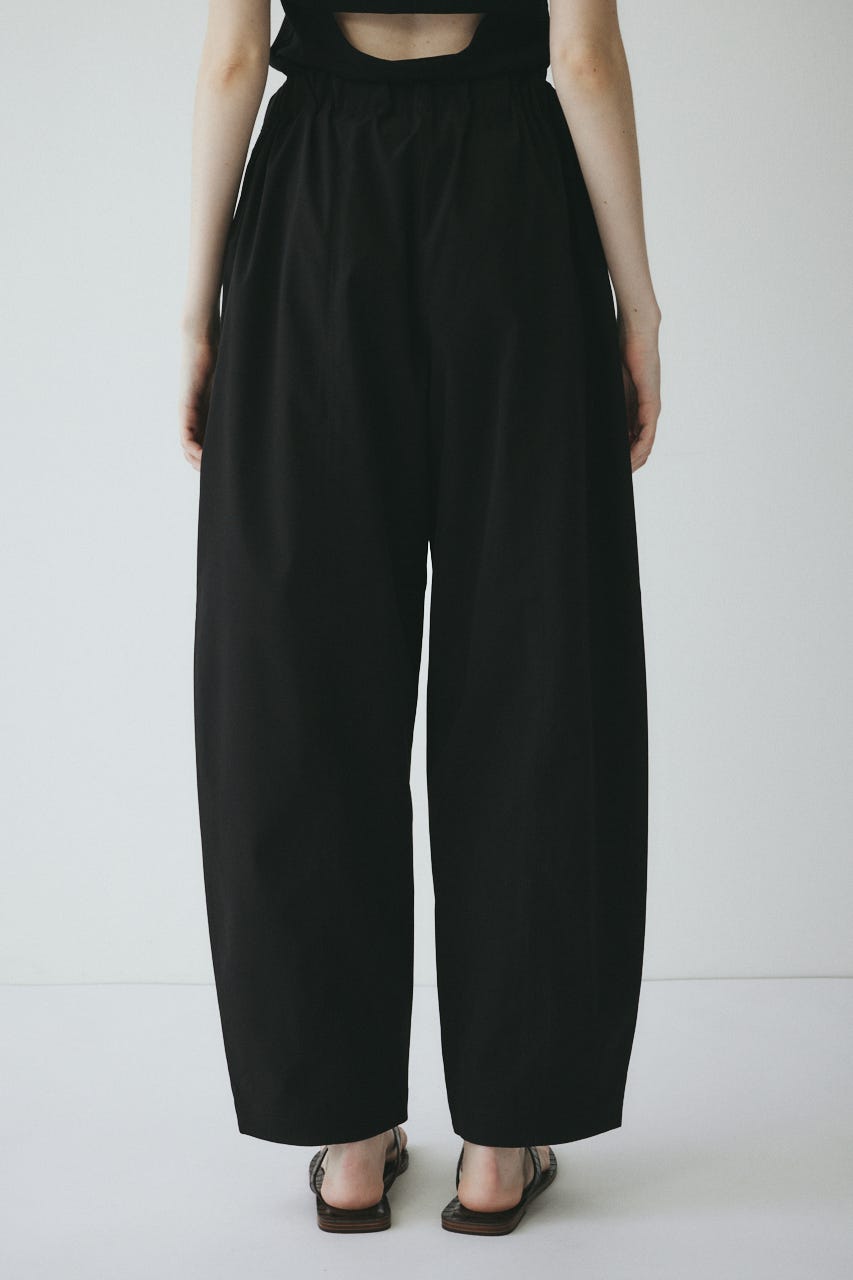 ［予約］Switching cocoon pants BLK 38