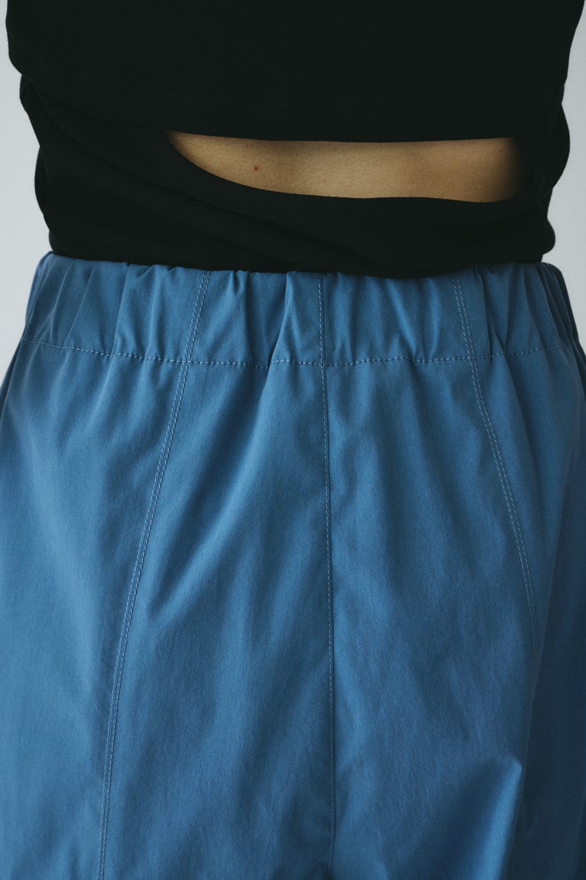 ［予約］Switching cocoon pants BLU 36