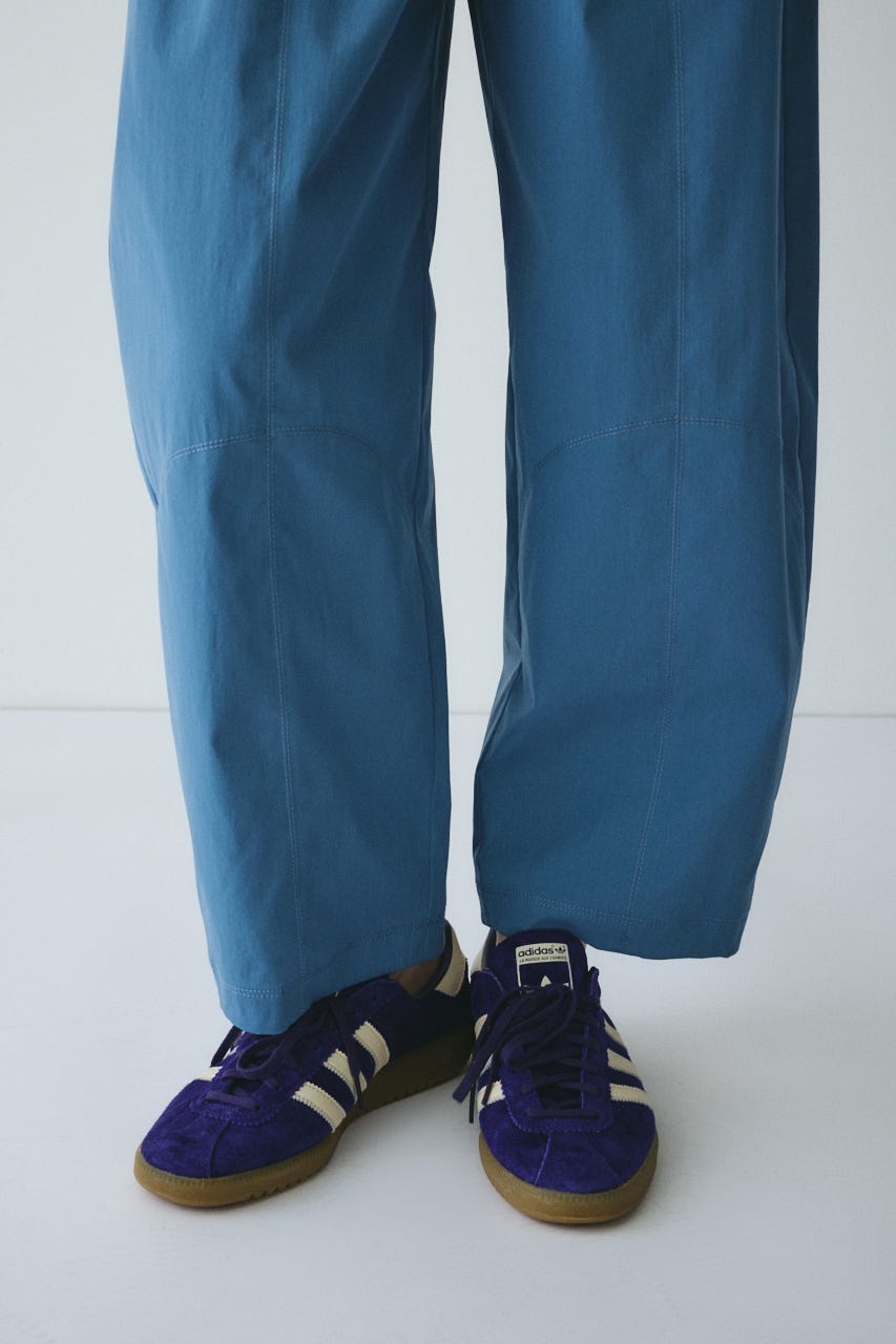 ［予約］Switching cocoon pants BLU 36