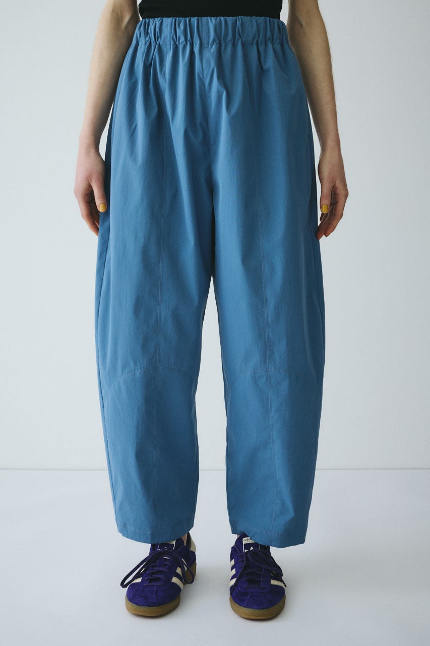 ［予約］Switching cocoon pants BLU 36