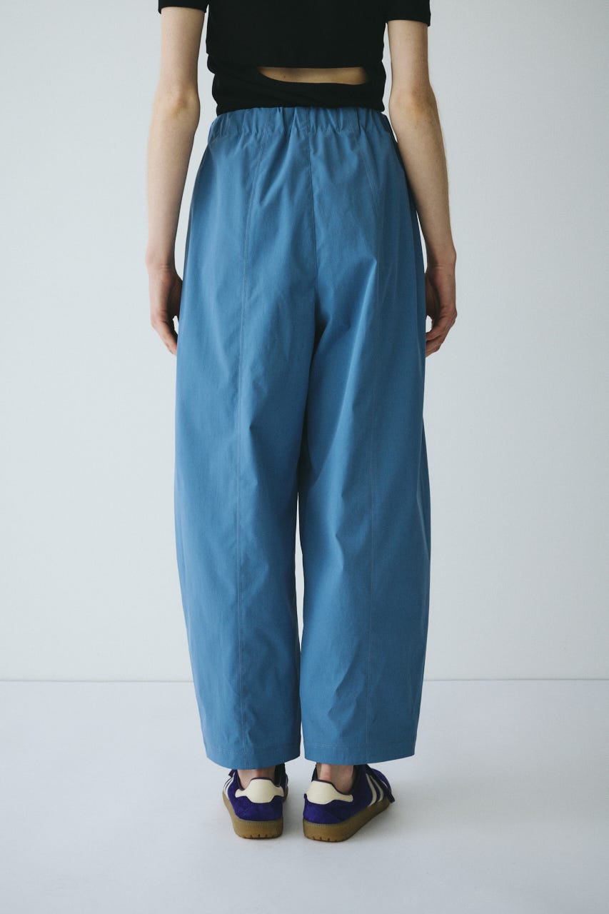 ［予約］Switching cocoon pants BLU 36