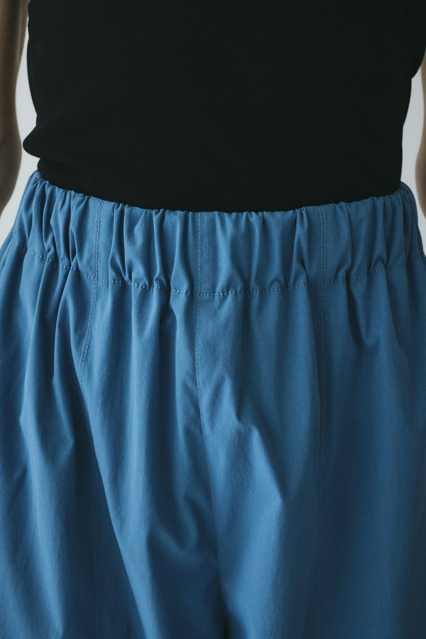 ［予約］Switching cocoon pants BLU 36