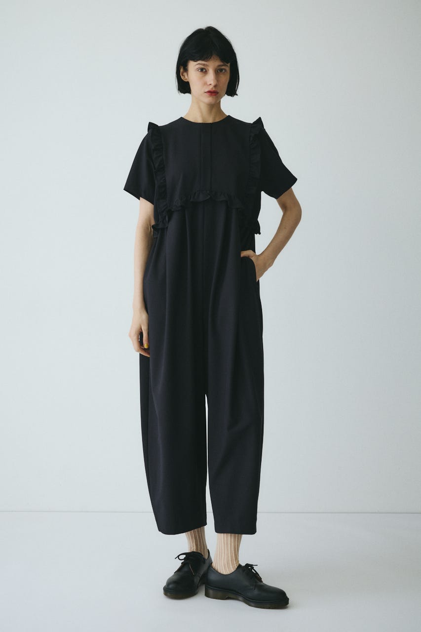 CLO Frill all in one BLK 38