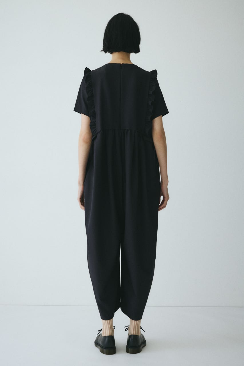 CLO Frill all in one BLK 38