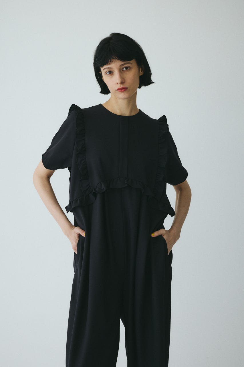 CLO Frill all in one BLK 38