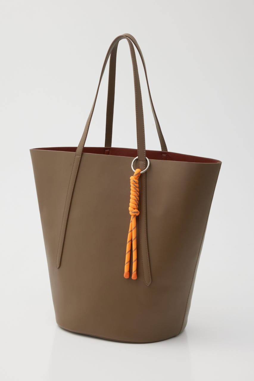 【ポイントアップ+4％対象商品】［予約］Trapezoid bag BRN FREE