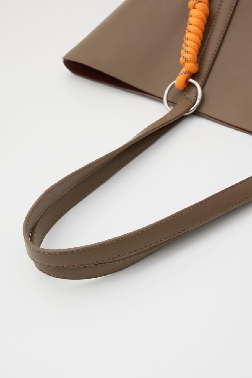 【ポイントアップ+4％対象商品】［予約］Trapezoid bag BRN FREE